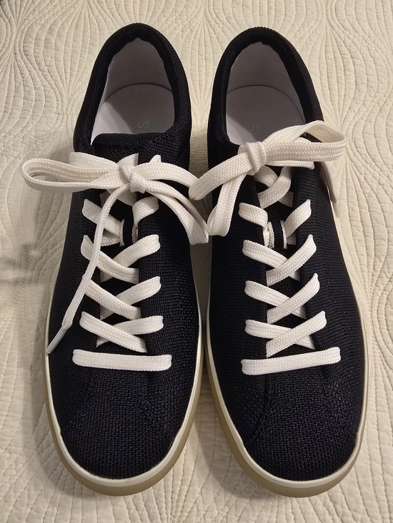 Rothy's Shoes - NWOT Rothy's Ladies Lace-Up Sneaker